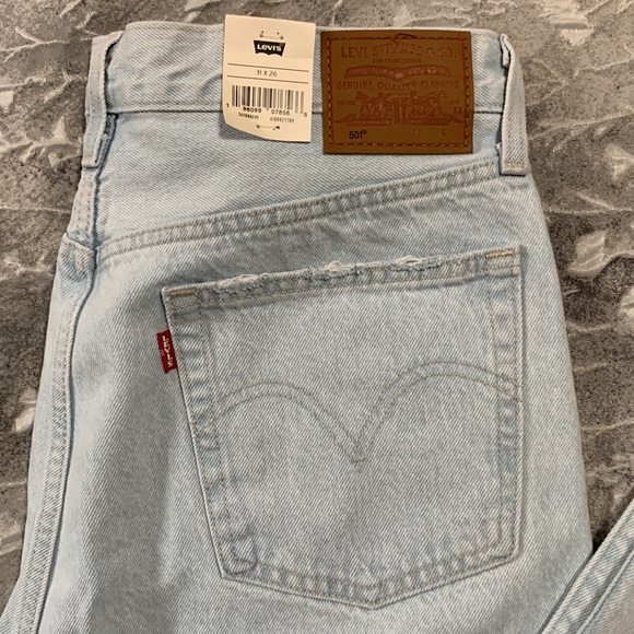 SOLD: Levi’s 501 jeans - Picture 2 of 11